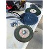 Image 3 : SKILSAW CIRCULAR SAW, 7-1/4-IN - WORKS!