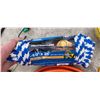 Image 2 : EXTENSION CORD, TROUBLE LIGHT, AND BUNGEE STRAPS