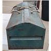 Image 3 : METAL TOOL BOX WITH CONTENTS
