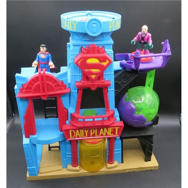 2015 Mattel DC Daily Planet Kids Playset