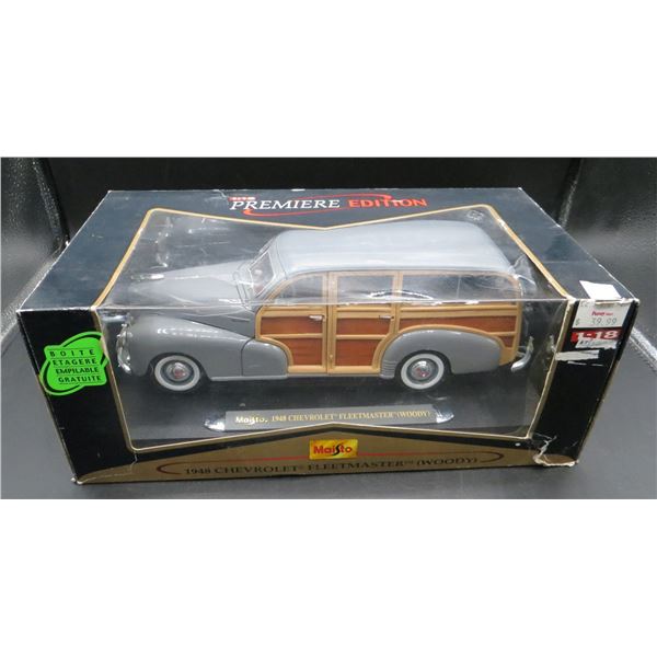 Maisto 1948 Chevrolet Fleetmaster (Woody) 1/18 Scale Die Cast Vehicle