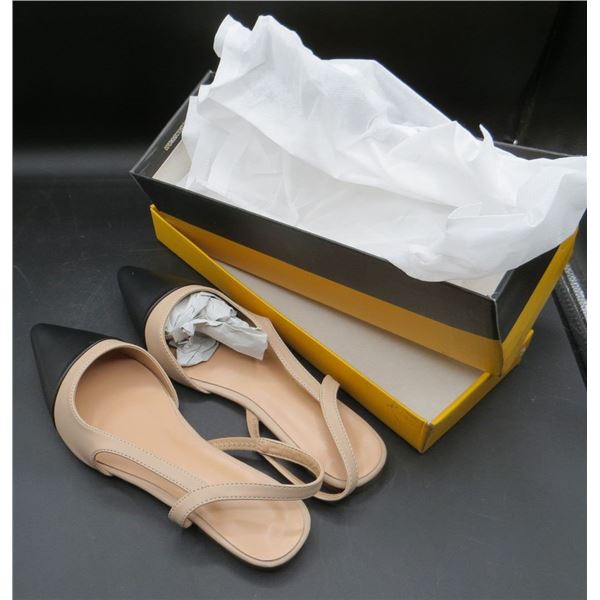 New Ladies Flat Pointed Toe Sandles Size 9