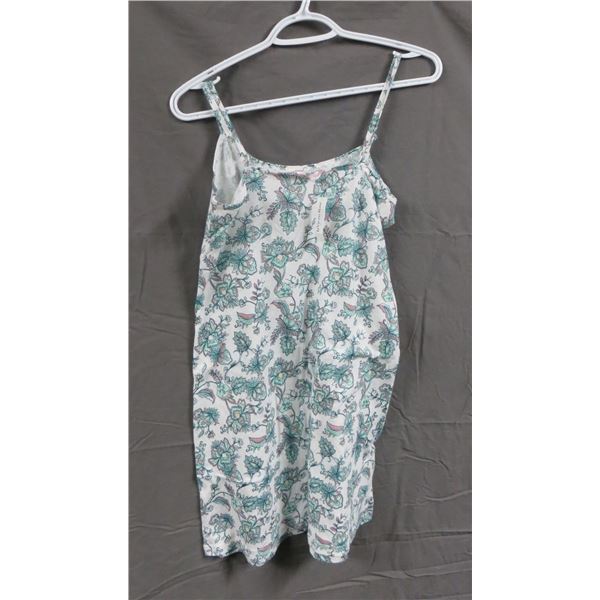 New Ladies La Vie en Rose Pajamas Size XS