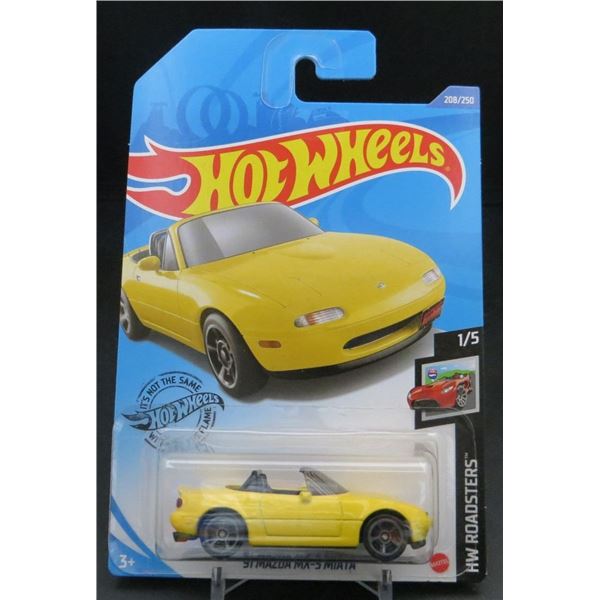 2018 Hot Wheels '91 Mazda MX-5 Miata HW Roadsters
