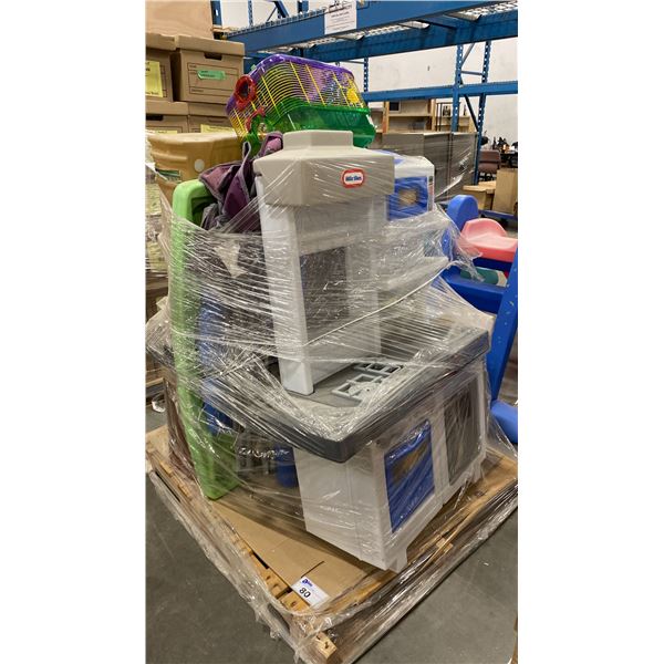 PALLET OF SET DEC PROPS/DECORATIONS - CHILDREN TOYS *MUST TAKE ALL*