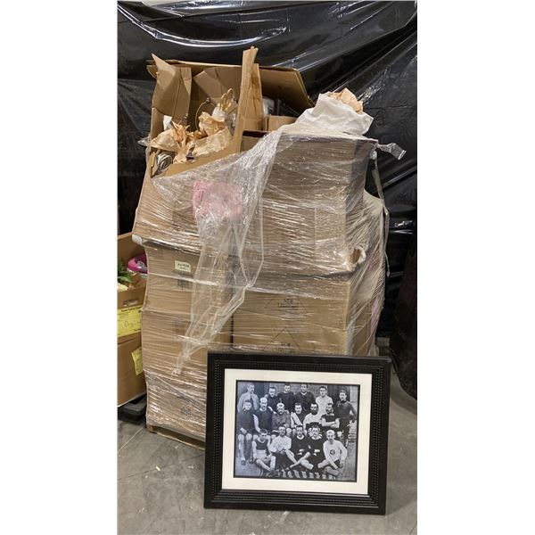 PALLET OF SET DEC PROPS/DECORATIONS - PICTURE FRAMES, CURTAINS. BOOKS, PLACEMATS, CUTLERY & MORE