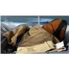 Image 3 : SHELF OF MENS & WOMENS SHOES IN VARIOUS SIZES, ASSORTED CLOTHING, HATS & MORE