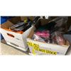 Image 4 : SHELF OF SPORTING GOODS - SQUASH RACKETS, TENNIS RACKETS, ALUMINUM BASEBALL BAT, SKATE COVERS, MINI