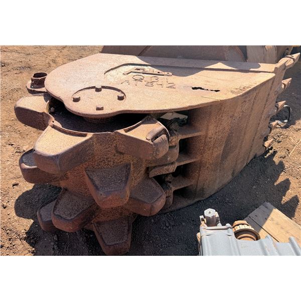 (ZA842) Felco Roller Bucket for 135 Size Excavator 16" Mounting Bracket, 23"W