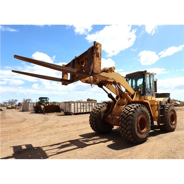 Caterpillar 950F Wheel Loader w/ Fork Attachment (Starts & Runs - See Video)