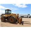 Image 2 : Caterpillar 950F Wheel Loader w/ Fork Attachment (Starts & Runs - See Video)