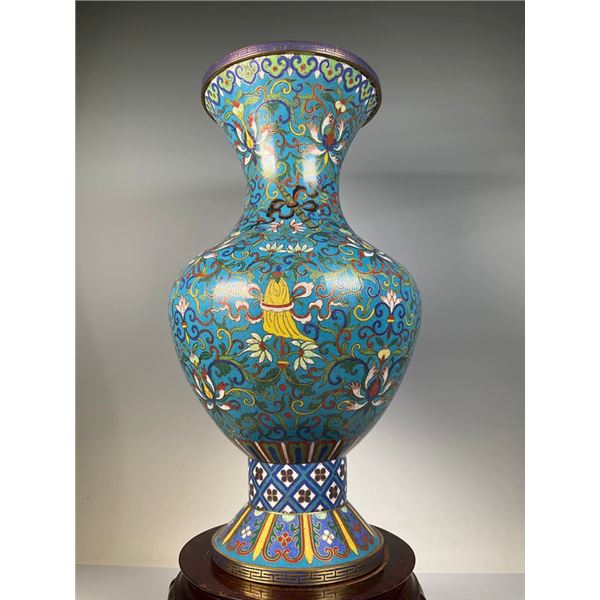 Cloisonné Vase with Floral Motifs