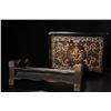 Image 9 : Antique Wood-Based Lacquered "Dragon Playing with Pearl" Screen
