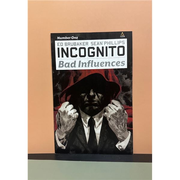 Incognito: Bad Influences #1 Comic (2010, Icon) Ed Brubaker, Sean Phillips