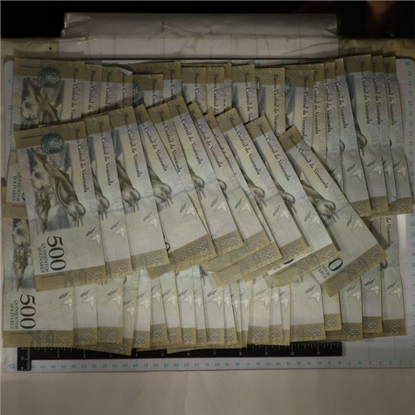 50-VENEZUELA 500 BOLIVARE BILLS