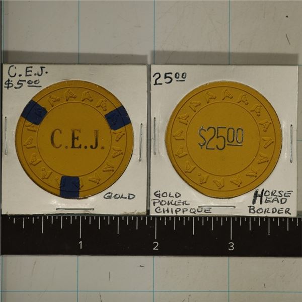 2 CLAY CASINO CHIPS WITH HORSE HEAD BORDER: