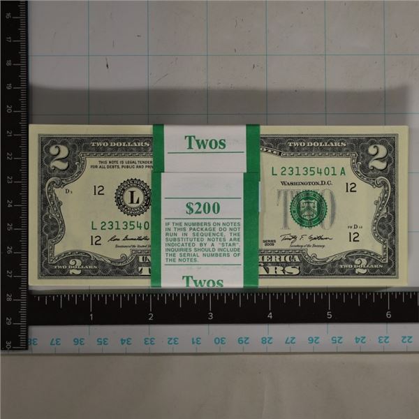 CRISP UNC BLOCK OF $200 US 2009-$2 GREEN SEALS