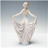 Image 2 : Lladro Sculpture, Dancer 01005050