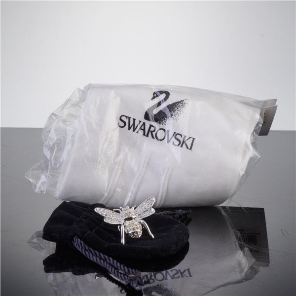 2pc Swarovski Crystal Bee Pin and Gloves