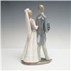 Image 2 : Lladro Porcelain Figurine, Matrimony 1001404