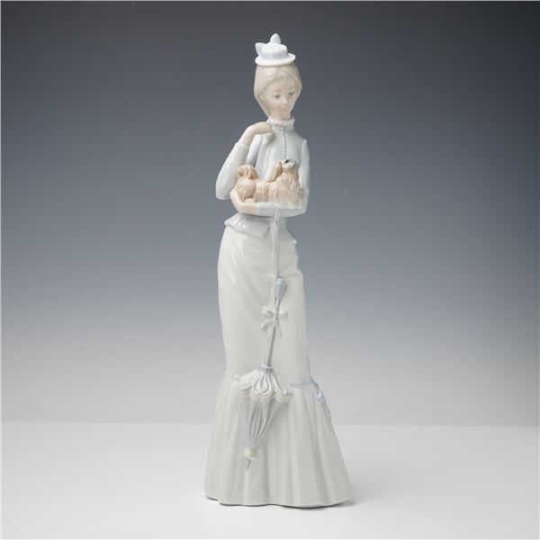 Lladro Porcelain Sculpture, Walk with the Dog 1004893