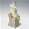 Image 2 : Lladro Porcelain Figurine, Little Jester 01005203