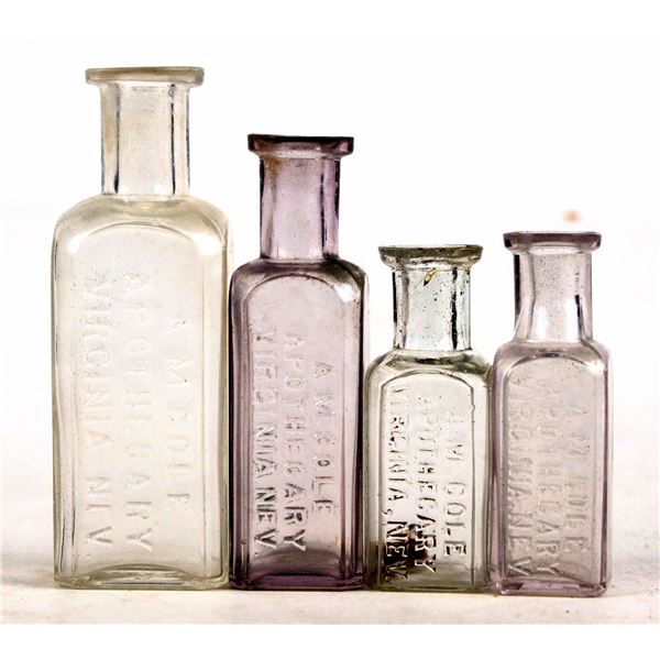 Virginia City Small Apothecary Bottles [206565]