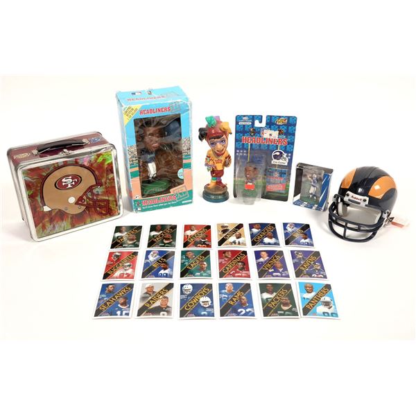 Football 3-D Collectibles (6) [188828]