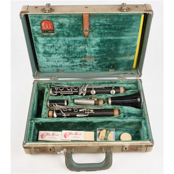 Conn Clarinet with Case [206523]