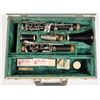 Image 2 : Conn Clarinet with Case [206523]