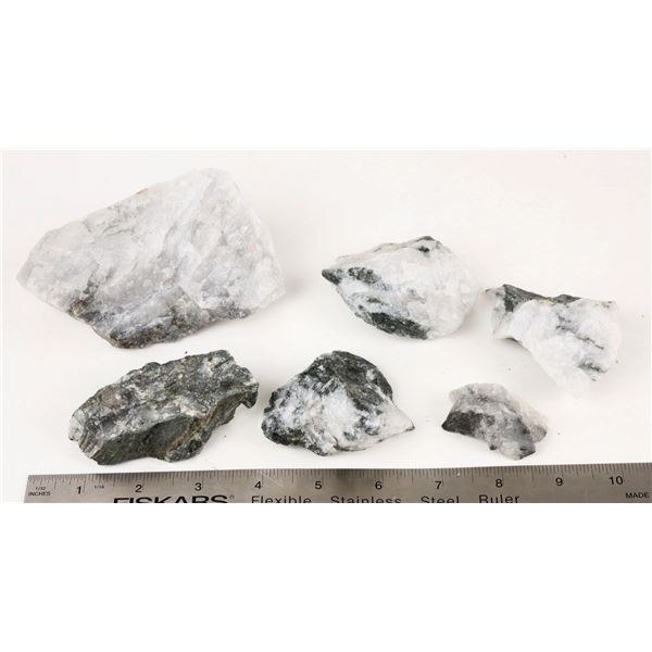 Homestake Mine Ore with Visible Gold 1009 grams [206743]