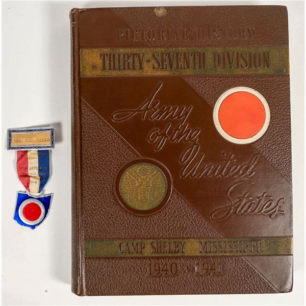 1940 SCARCE US Army Pictorial History [201836]