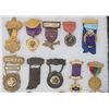 Image 3 : Military Badge Collection & Guide Book [205562]