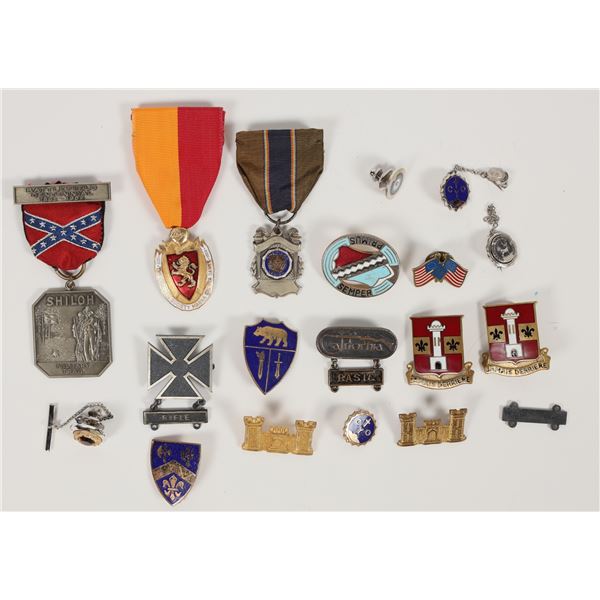 Pins, Tie Tacks & Badges [202192]