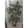 Image 1 : ARTIFICIAL WEEPING FIG TREE