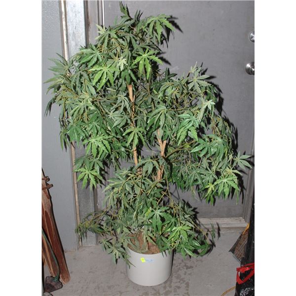 ARTIFICIAL MING ARALIA TREE