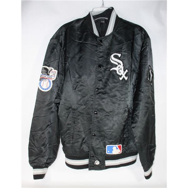SOX JACKET ADULT SIZE M OR YOUTH LARGE