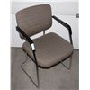 Image 1 : COMMERCIAL GRADE CHAIR