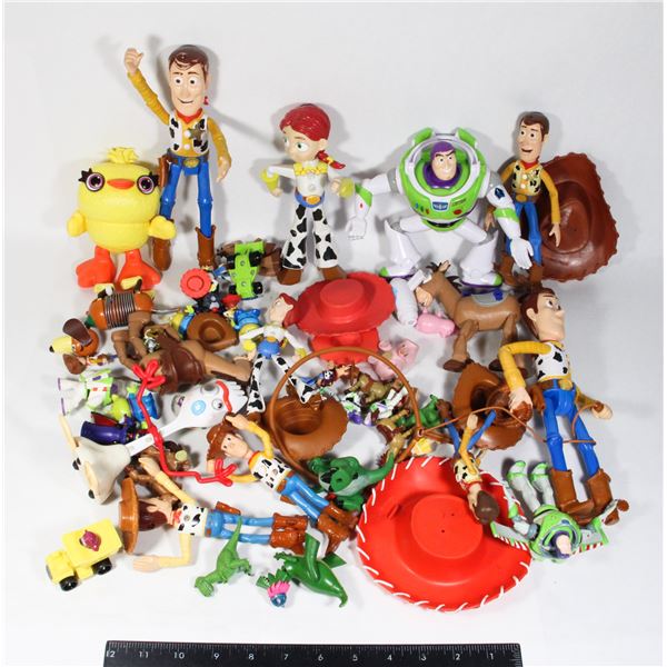 LOT OF DISNEY PIXAR TOY STORY TOYS