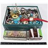 Image 1 : LARGE LOT OF FASHION JEWELRY