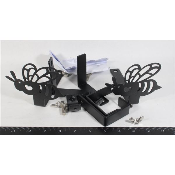 DECORATIVE BEE PLANT HANGERS NEW