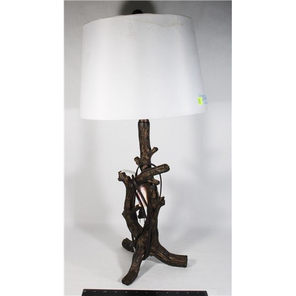 TREE LAMP