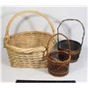 Image 1 : 3 SMALL WICKER BASKETS