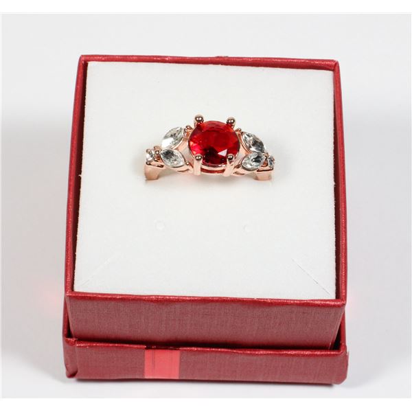 NEW SIZE 7 ROSE GOLD TONE RHINESTONE RING