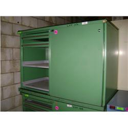 LISTA 2 DOOR CABINET