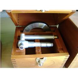 BROWN & SHARPE TESA 3.600"-4.000", .0002 BORE GAUGE