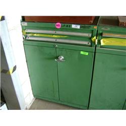 LISTA 1 DRAWER 2 DOOR WORK CABINET