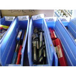TUB OF MIXED SIZED MILLING DRILL BITS