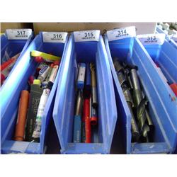 TUB OF MIXED SIZED END MILLS & MILLING DRILL BITS