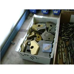 BOX OF VALENITE, AME TOOLING INSERTS / CUTTERS